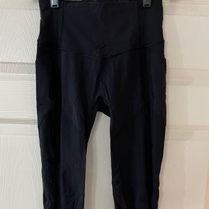 Brand new black lulu lemon leggings size 4